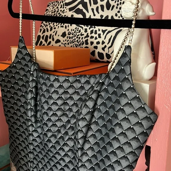 •VINTAGE BONED CORSET UNION MADE COQUETTISH• - Picture 11 of 16